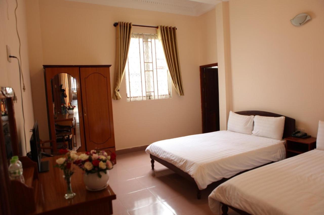 Quang Chien Hotel Dalat Bagian luar foto
