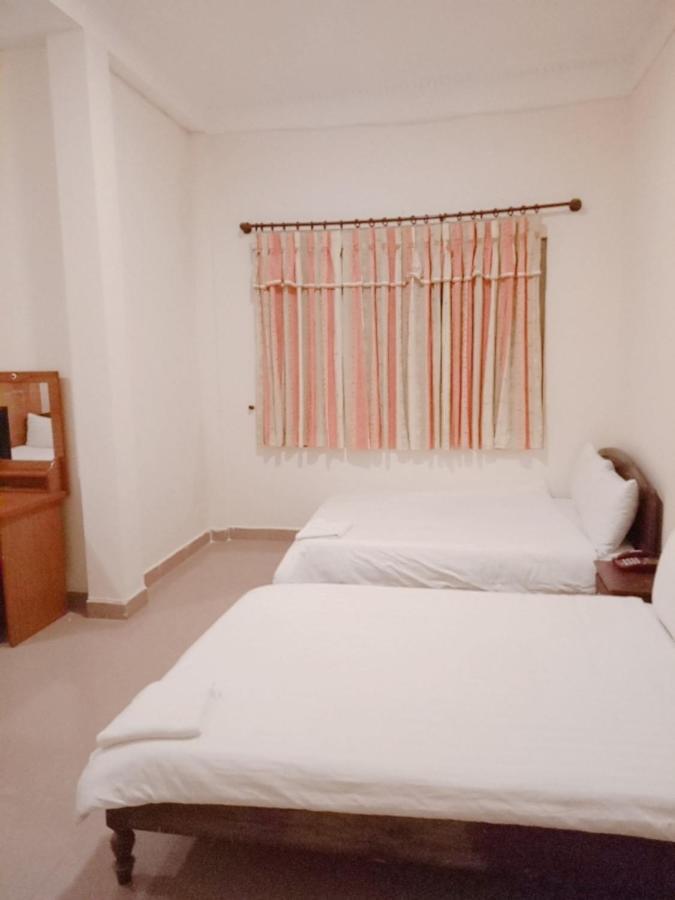 Quang Chien Hotel Dalat Bagian luar foto